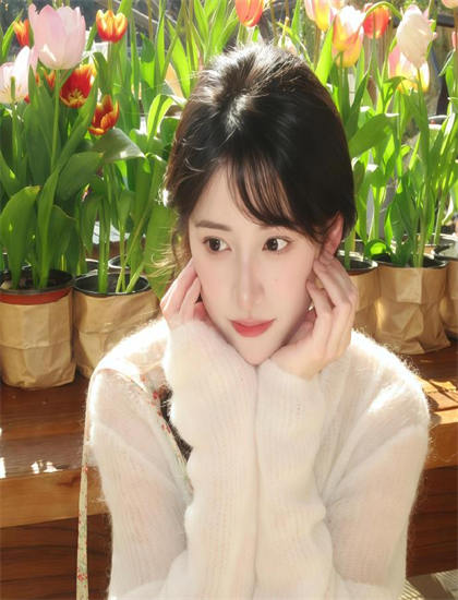 悬疑片观影指南：《妈妈的珍珠项链》的文化内涵与社会意义 ——深入探索悬疑片的艺术世界